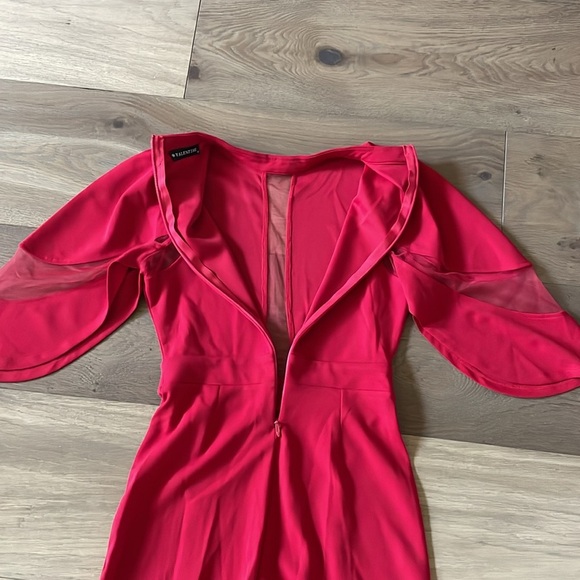 Elegant Red Jumpsuit - Picture 8 of 9